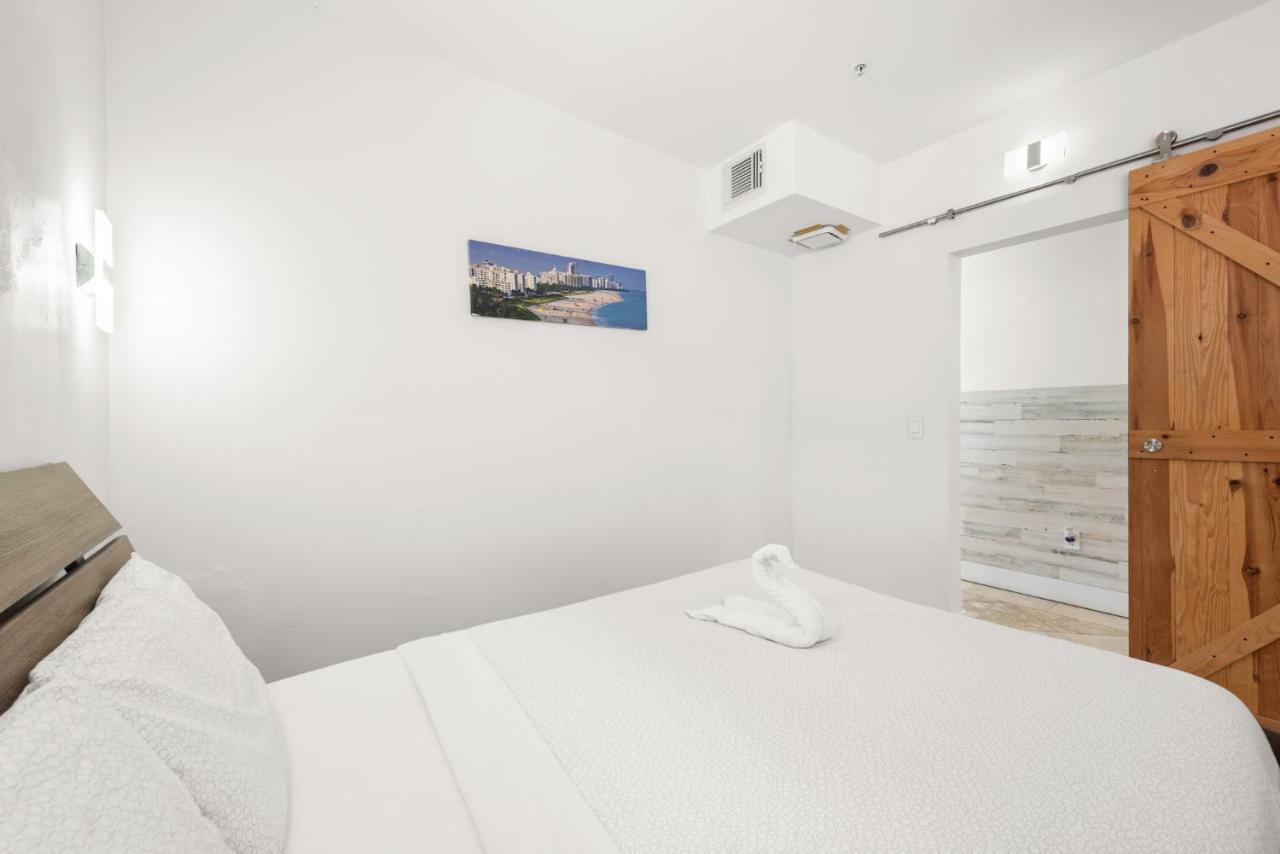 Ocean Drive Apartment Suites In Miami Beach Exterior foto
